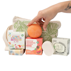 Kit Viaggio Lei – La cura che porti con te